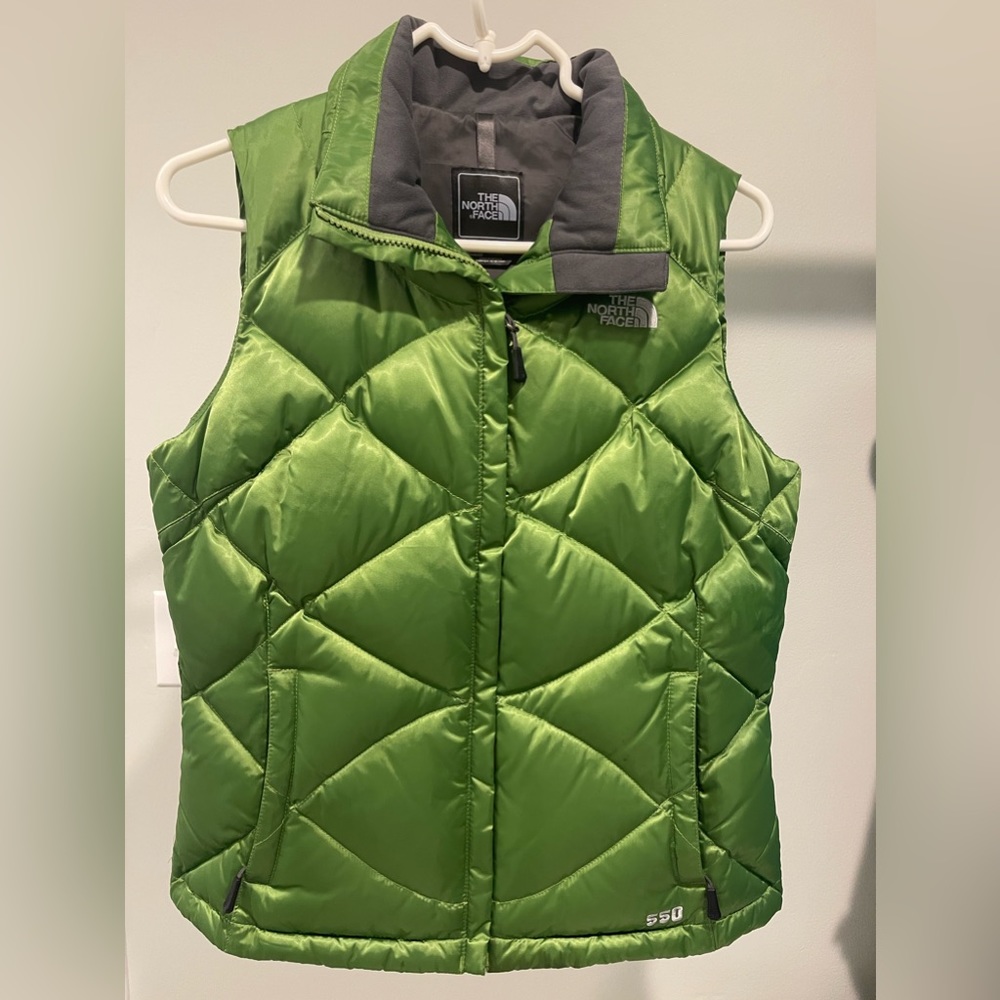Women’s north face puffer vest